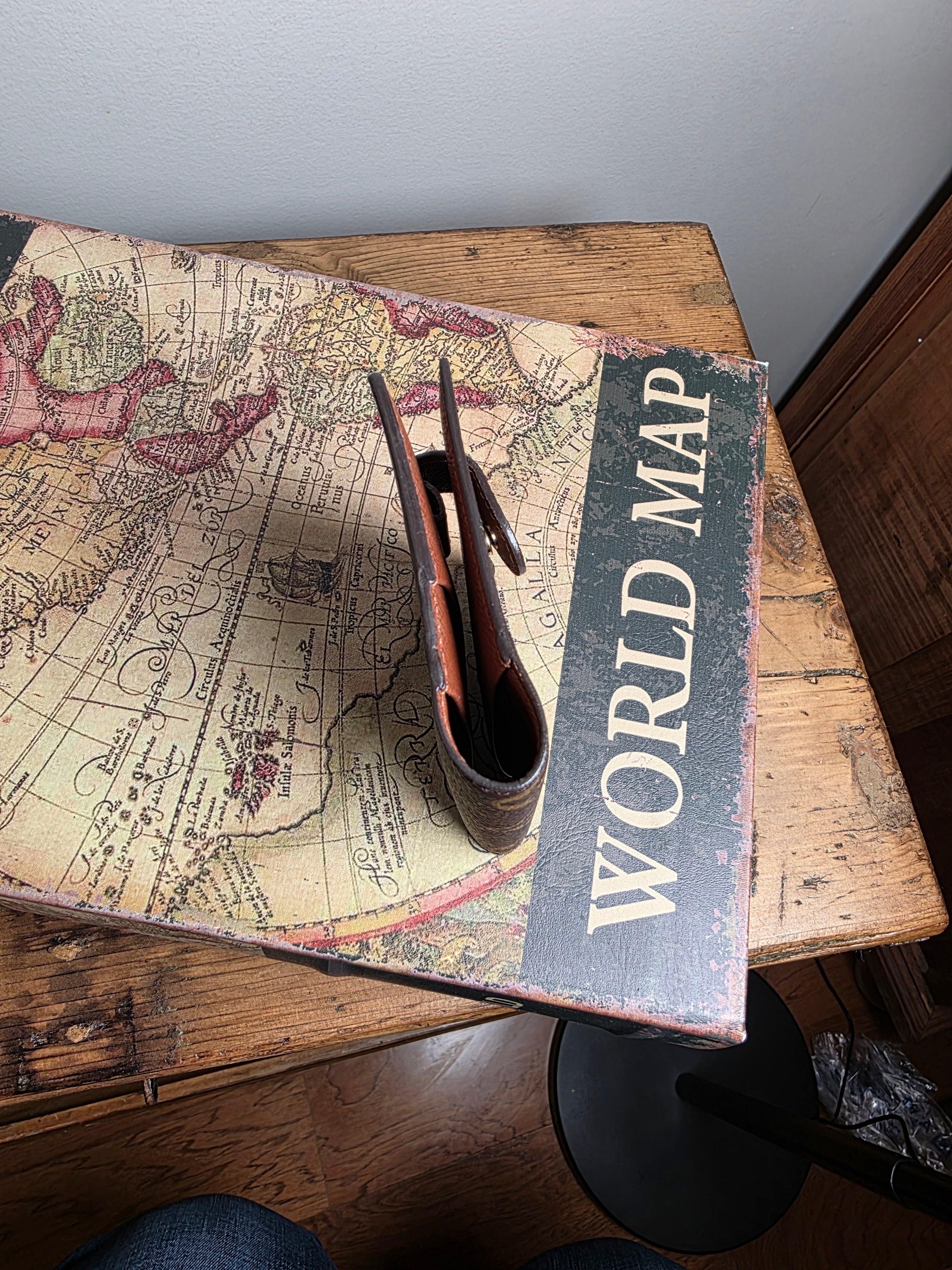 Louis Vuitton Pocket Agenda Cover