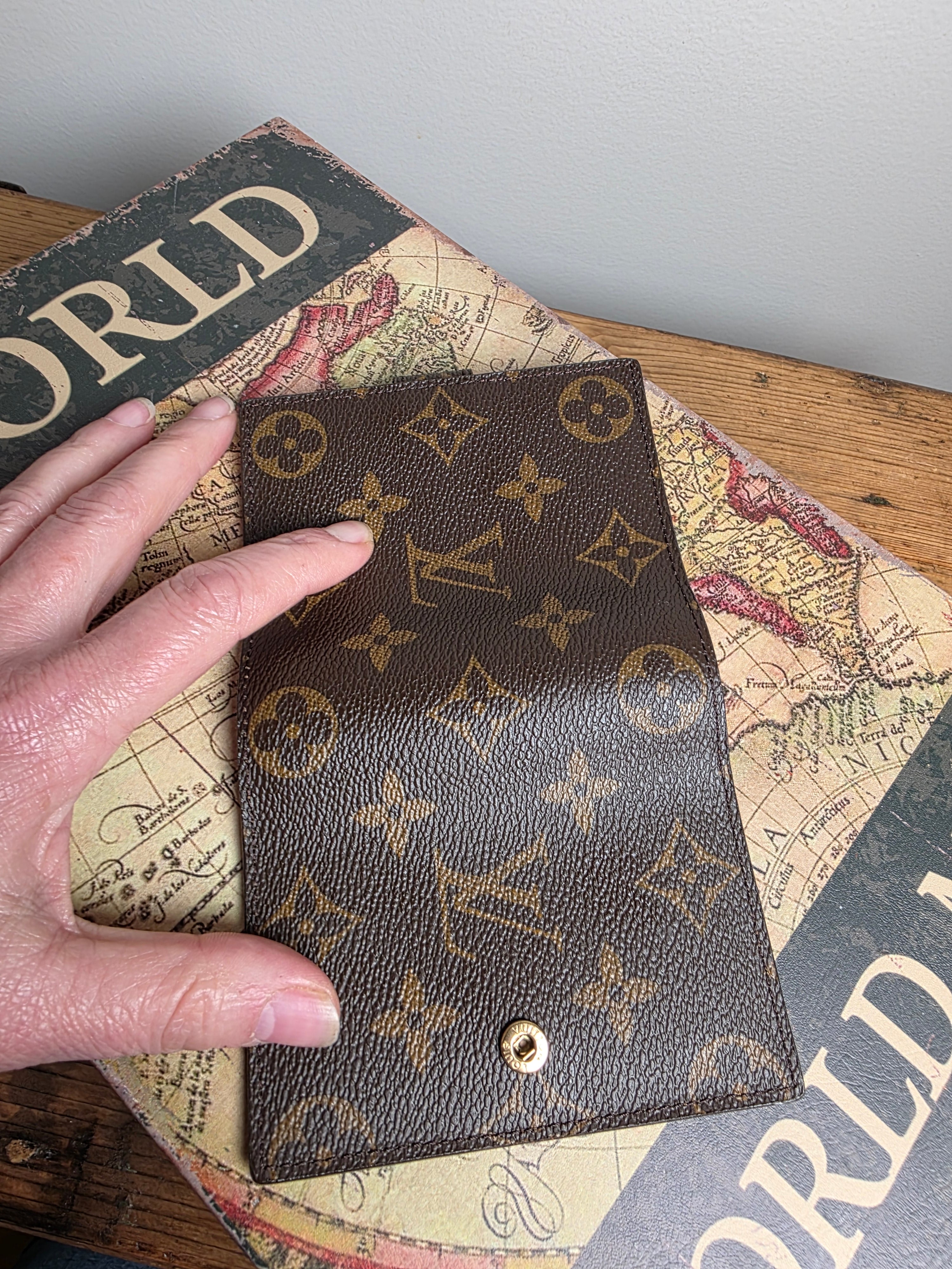 Louis Vuitton Pocket Agenda Cover