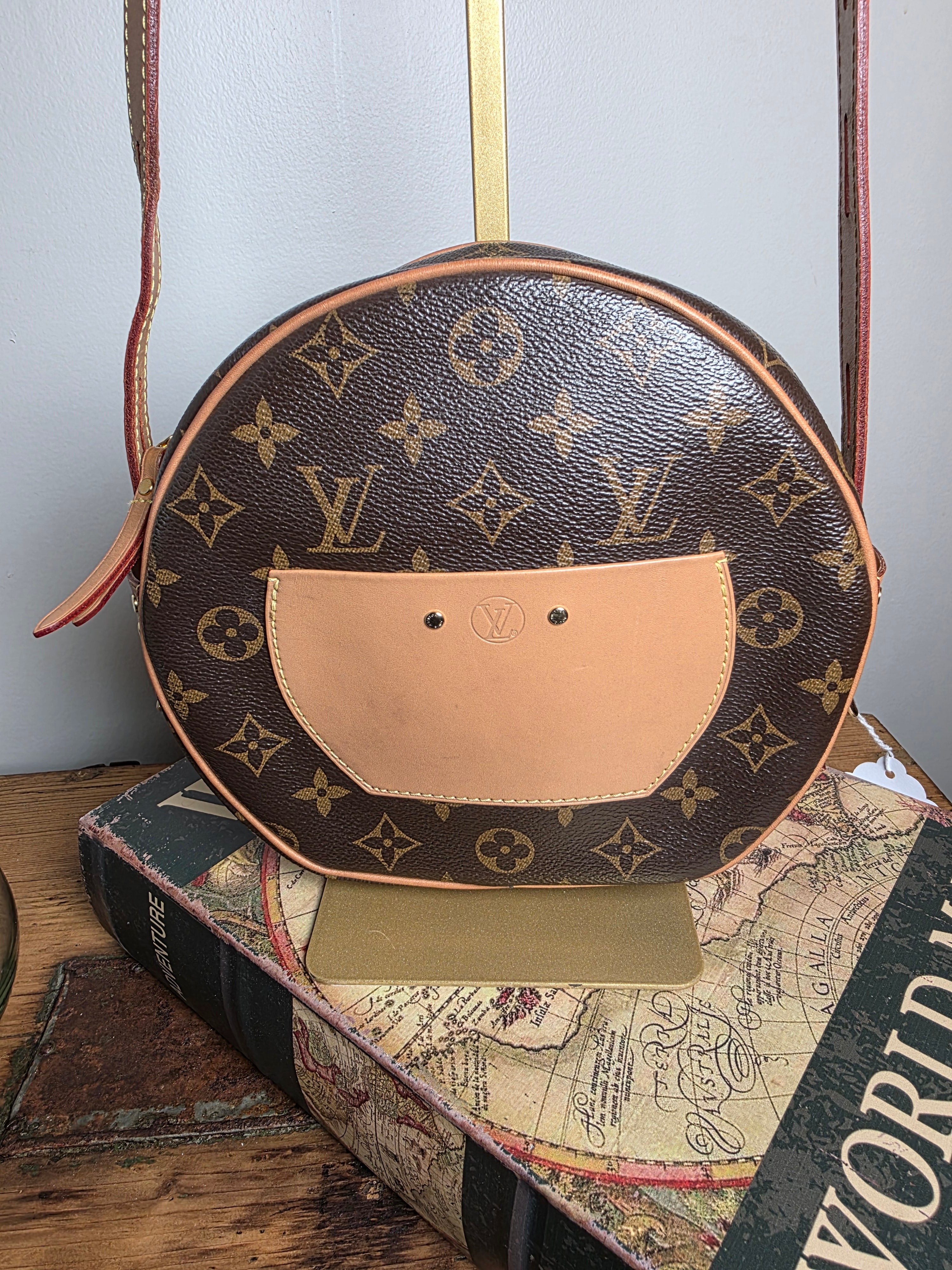 Louis Vuitton Boite Chapeau Souple MM