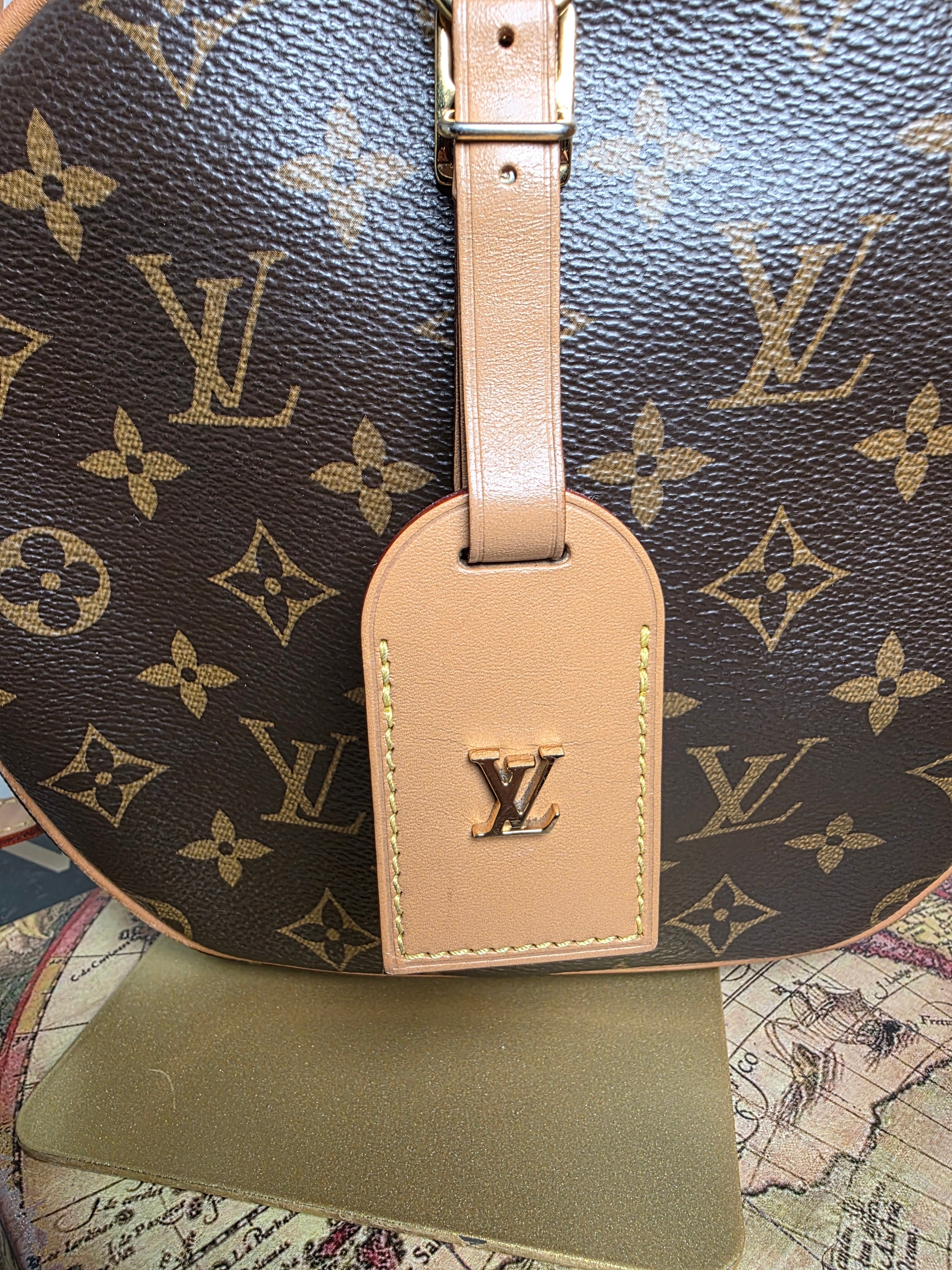 Louis Vuitton Boite Chapeau Souple MM