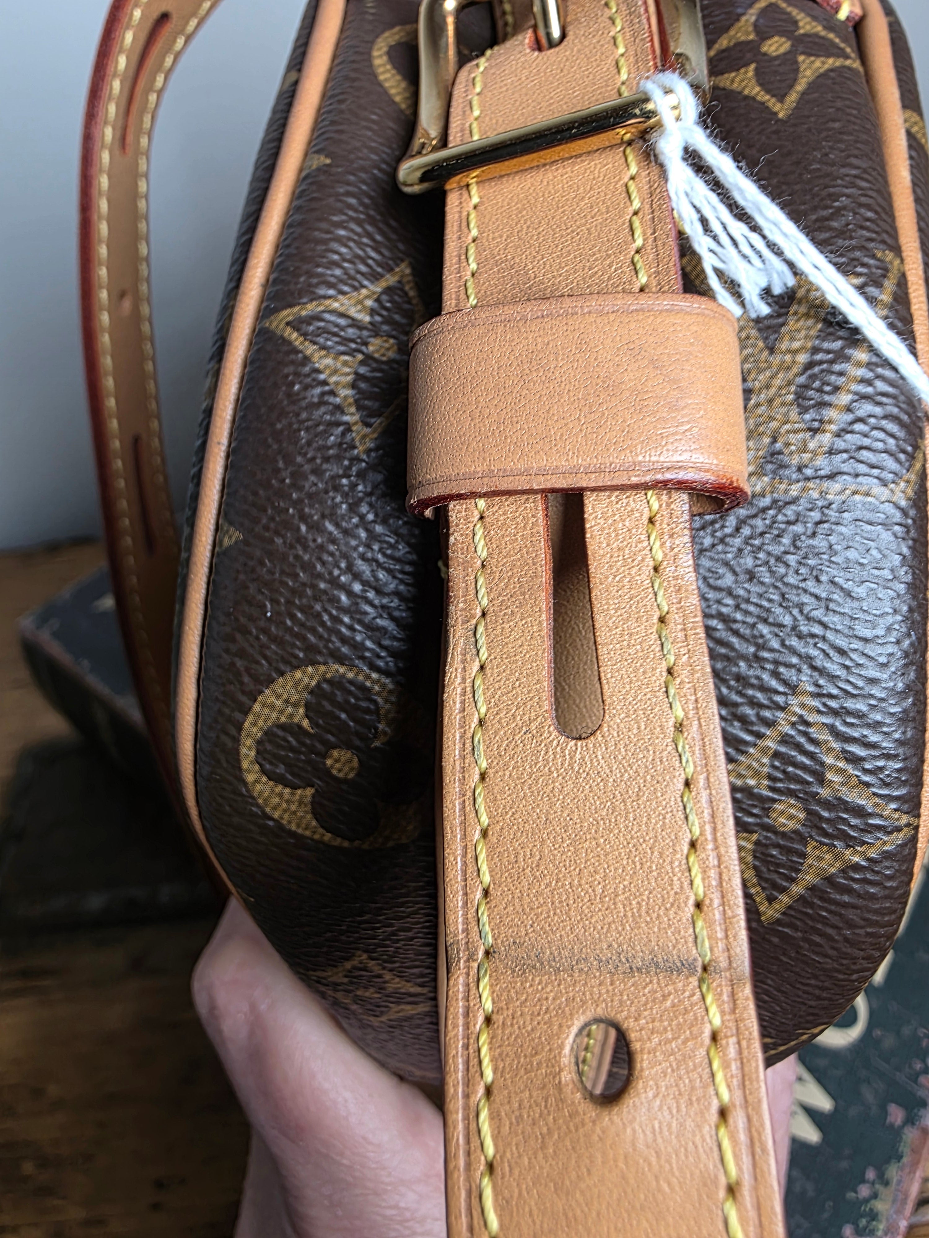 Louis Vuitton Boite Chapeau Souple MM