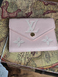 Louis Vuitton Trianon Rose White Victorine Compact Wallet