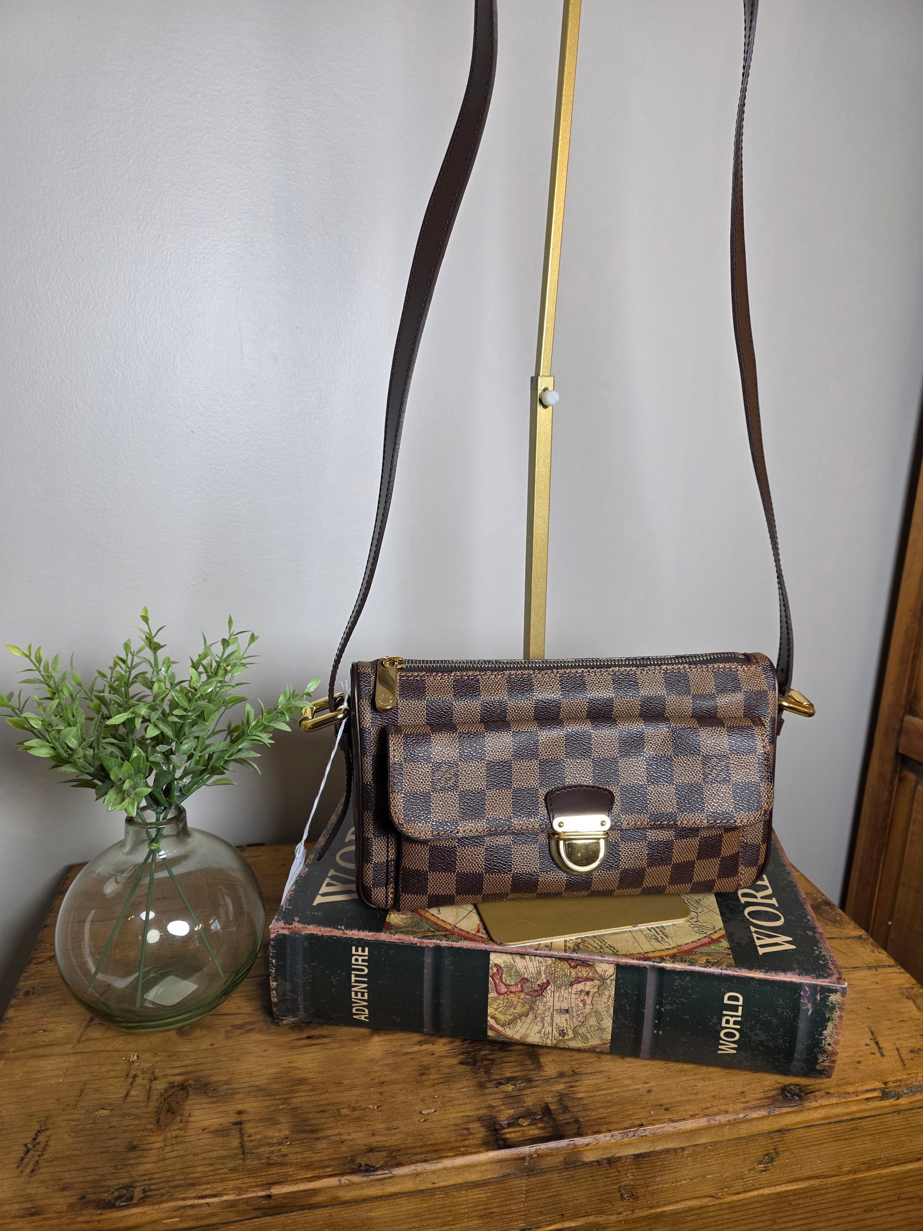 Louis Vuitton Ravello GM Comes with 2 Straps (Kili Kili Strap and a Crossbody Strap)