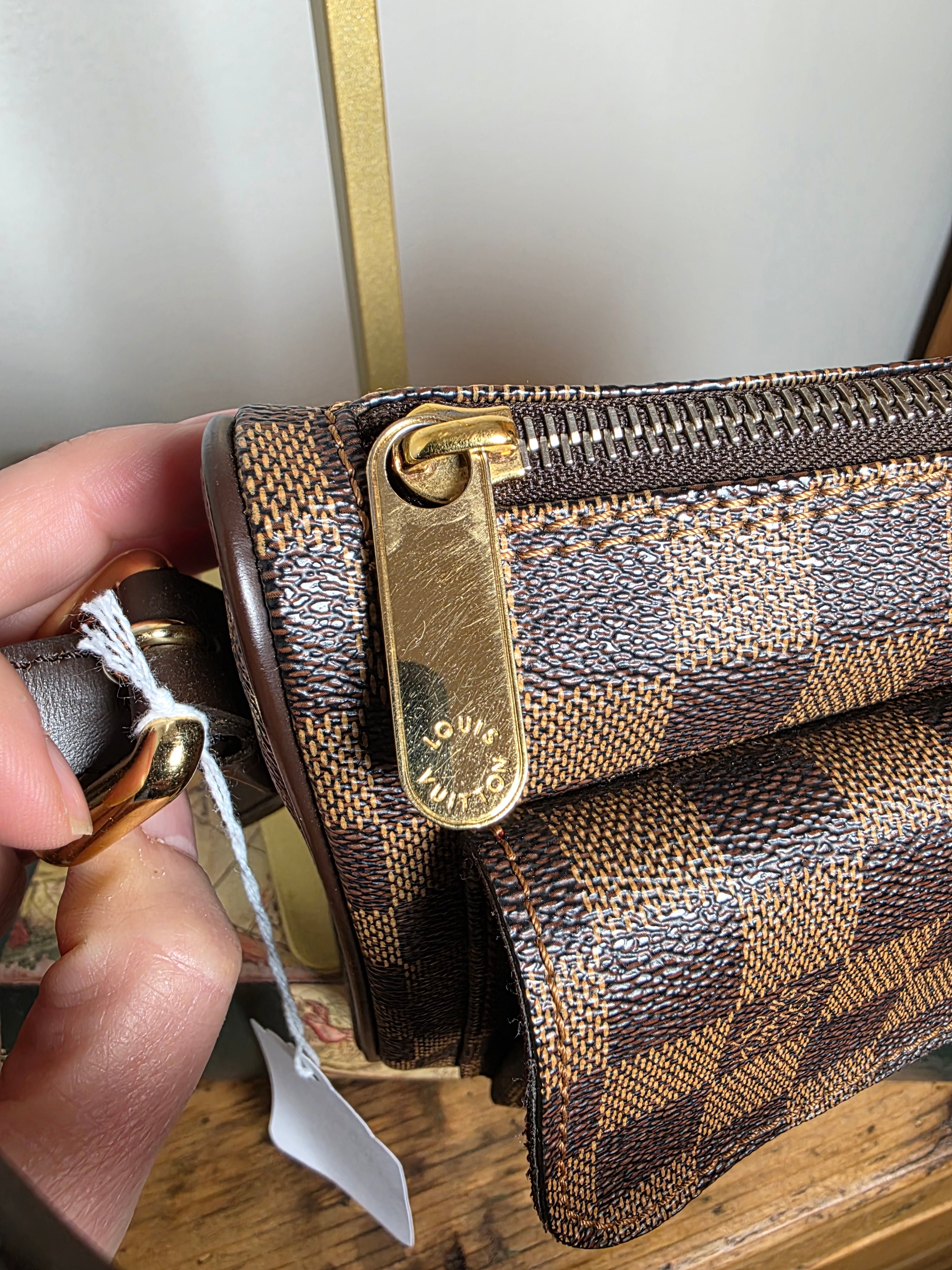 Louis Vuitton Ravello GM Comes with 2 Straps (Kili Kili Strap and a Crossbody Strap)