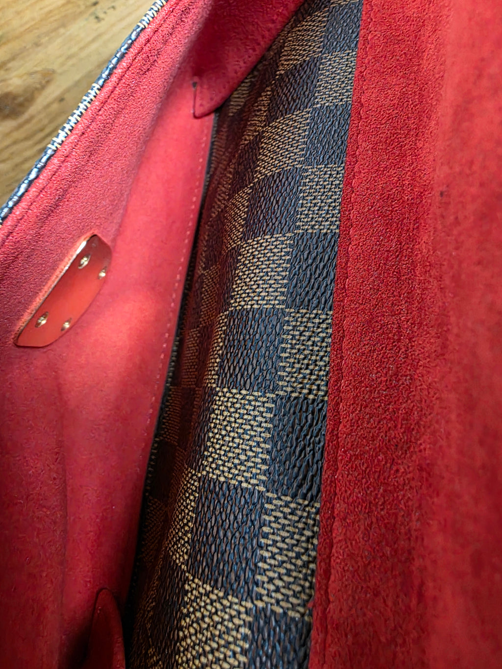 Louis Vuitton Ravello GM Comes with 2 Straps (Kili Kili Strap and a Crossbody Strap)