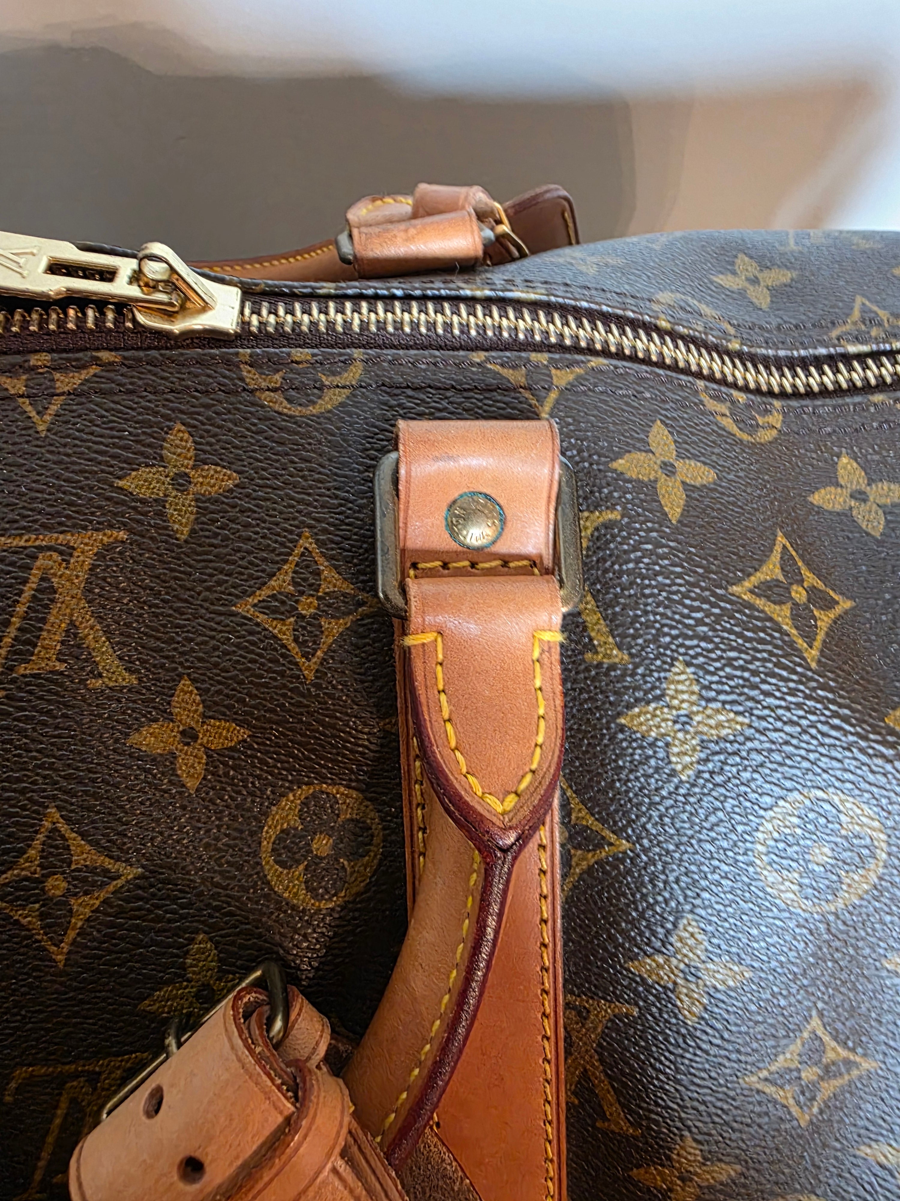 Louis Vuitton Keepall 55 Bandolier