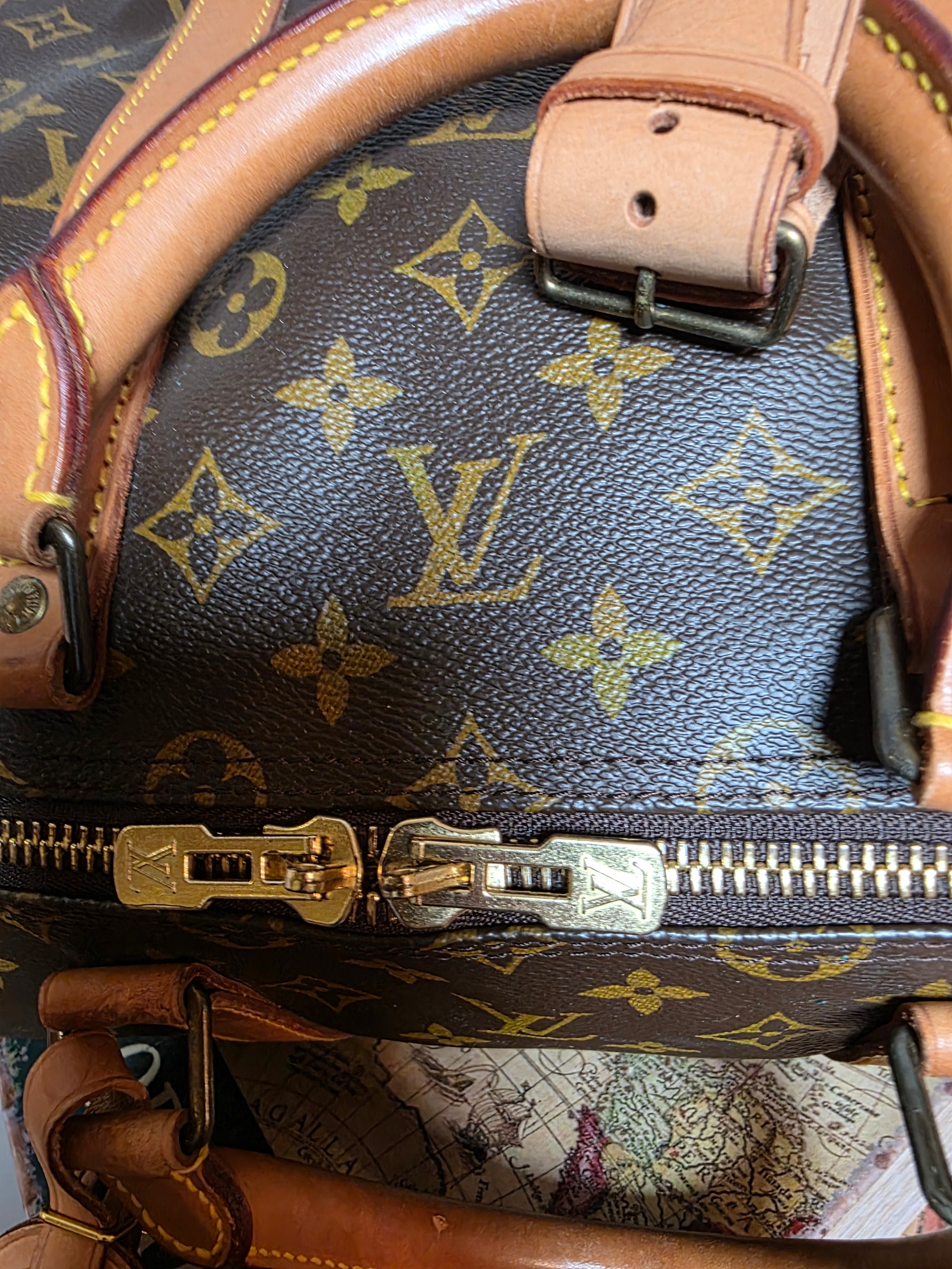Louis Vuitton Keepall 55 Bandolier