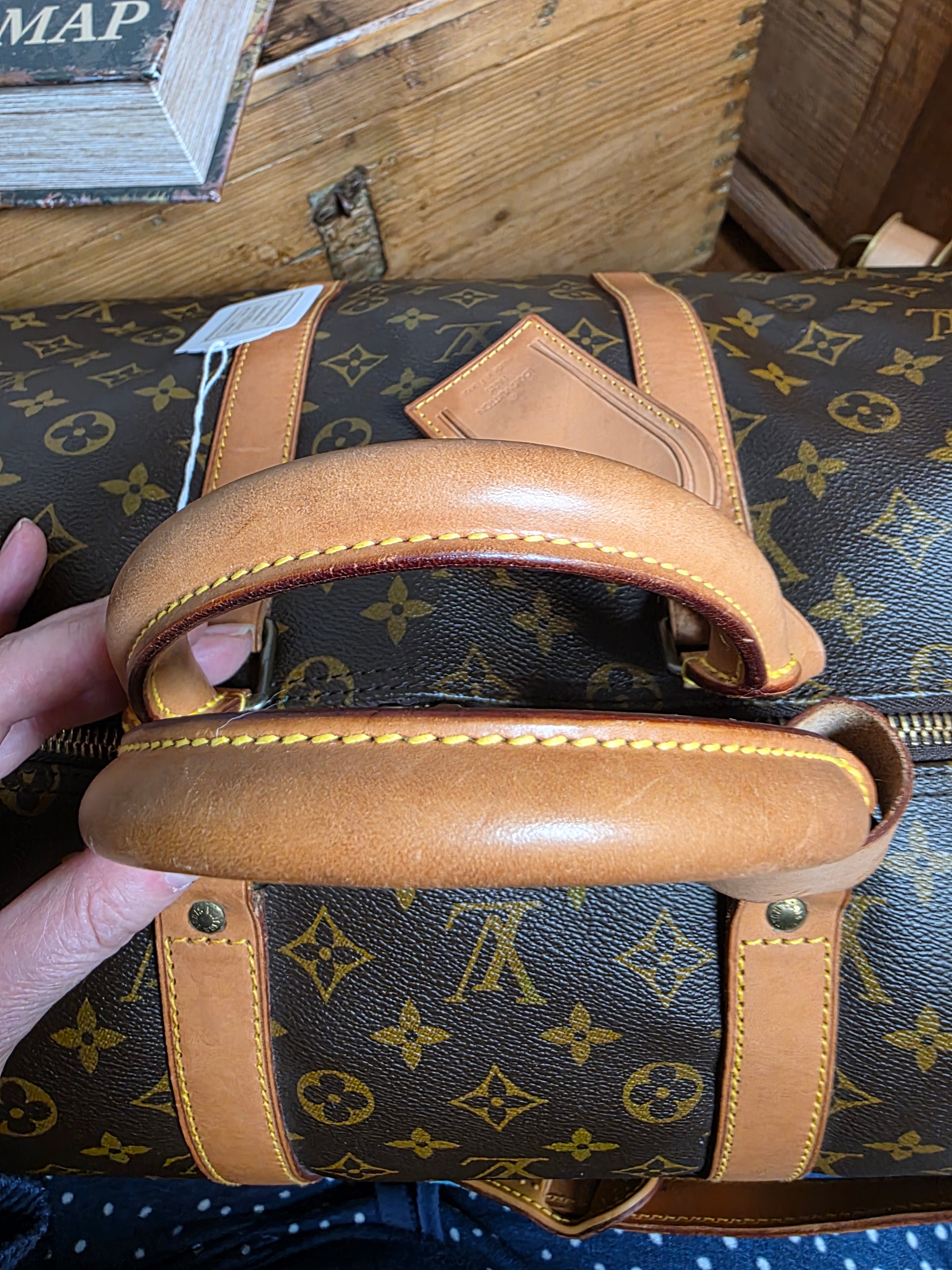 Louis Vuitton Keepall 55 Bandolier