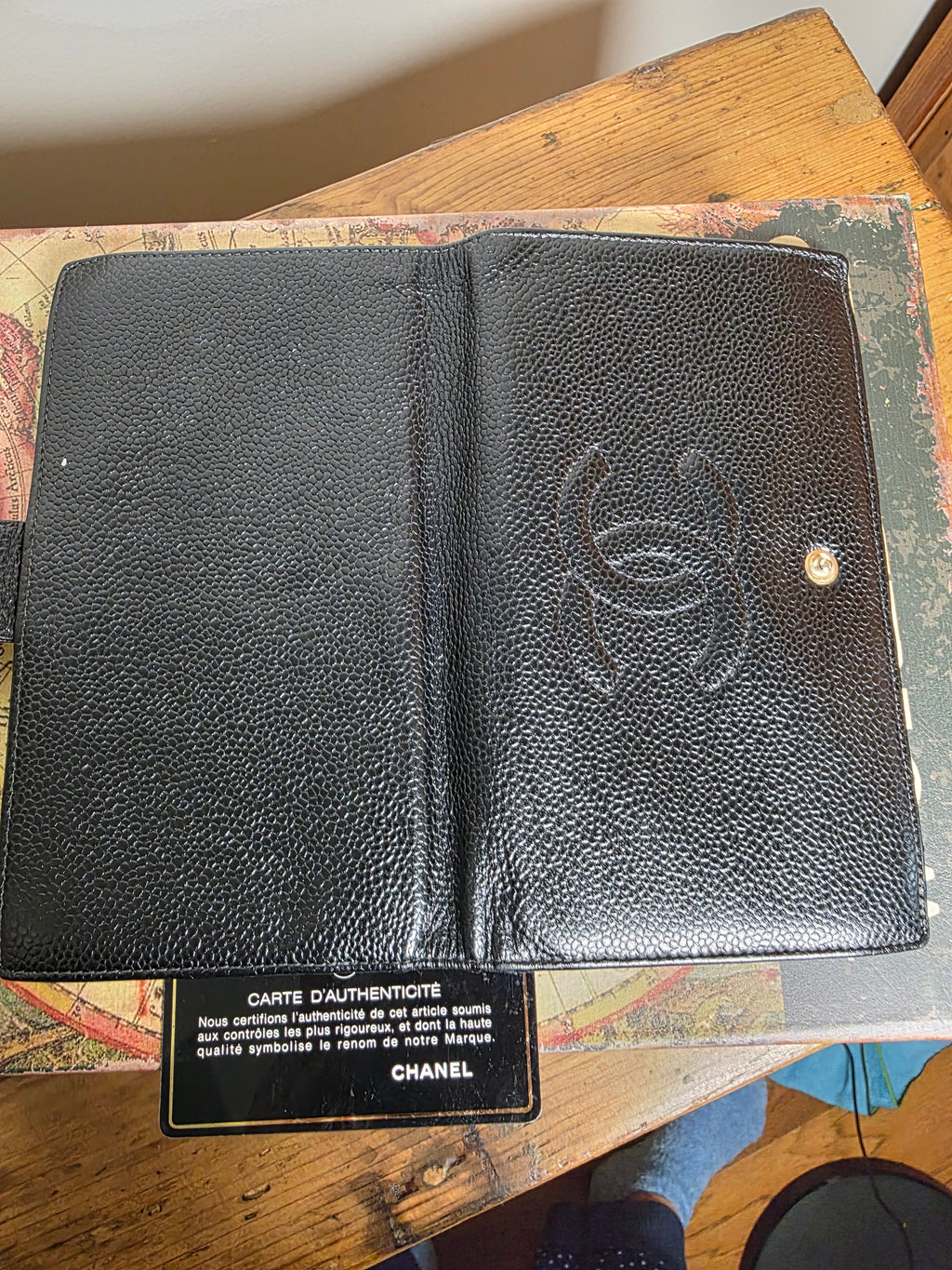 Chanel Vintage Kiss Lock Caviar Long Wallet