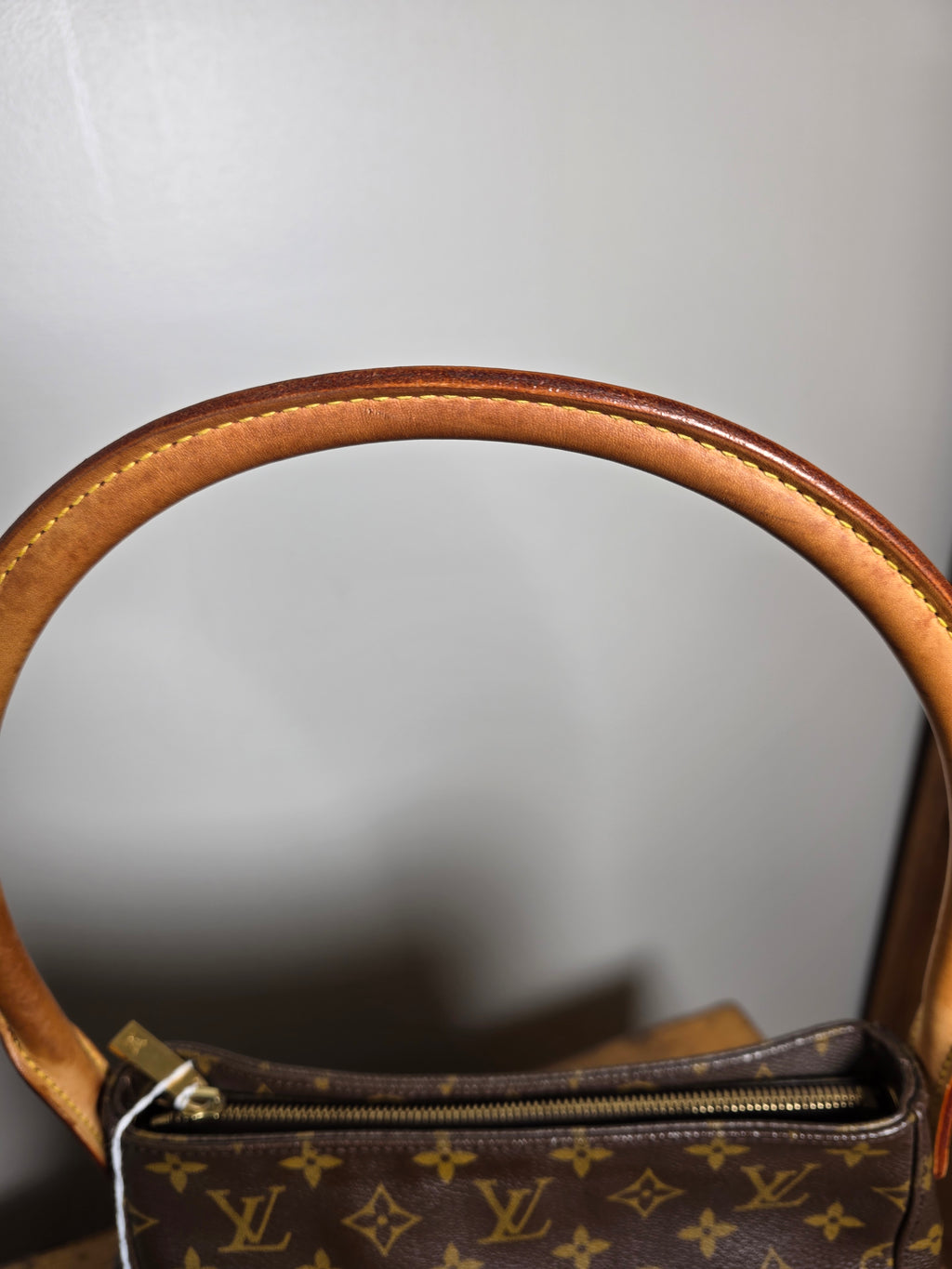 Louis Vuitton Looping MM
