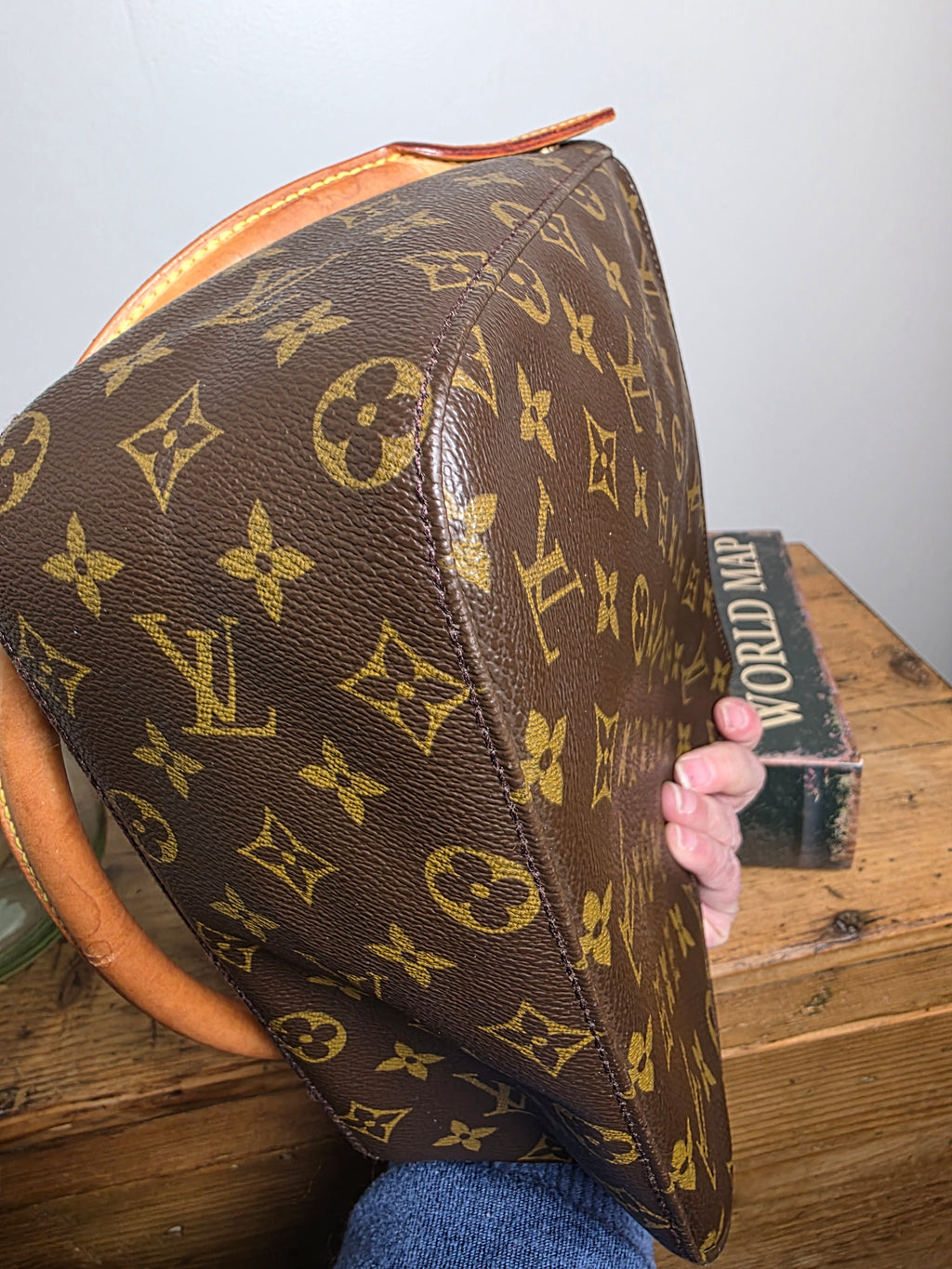 Louis Vuitton Looping MM
