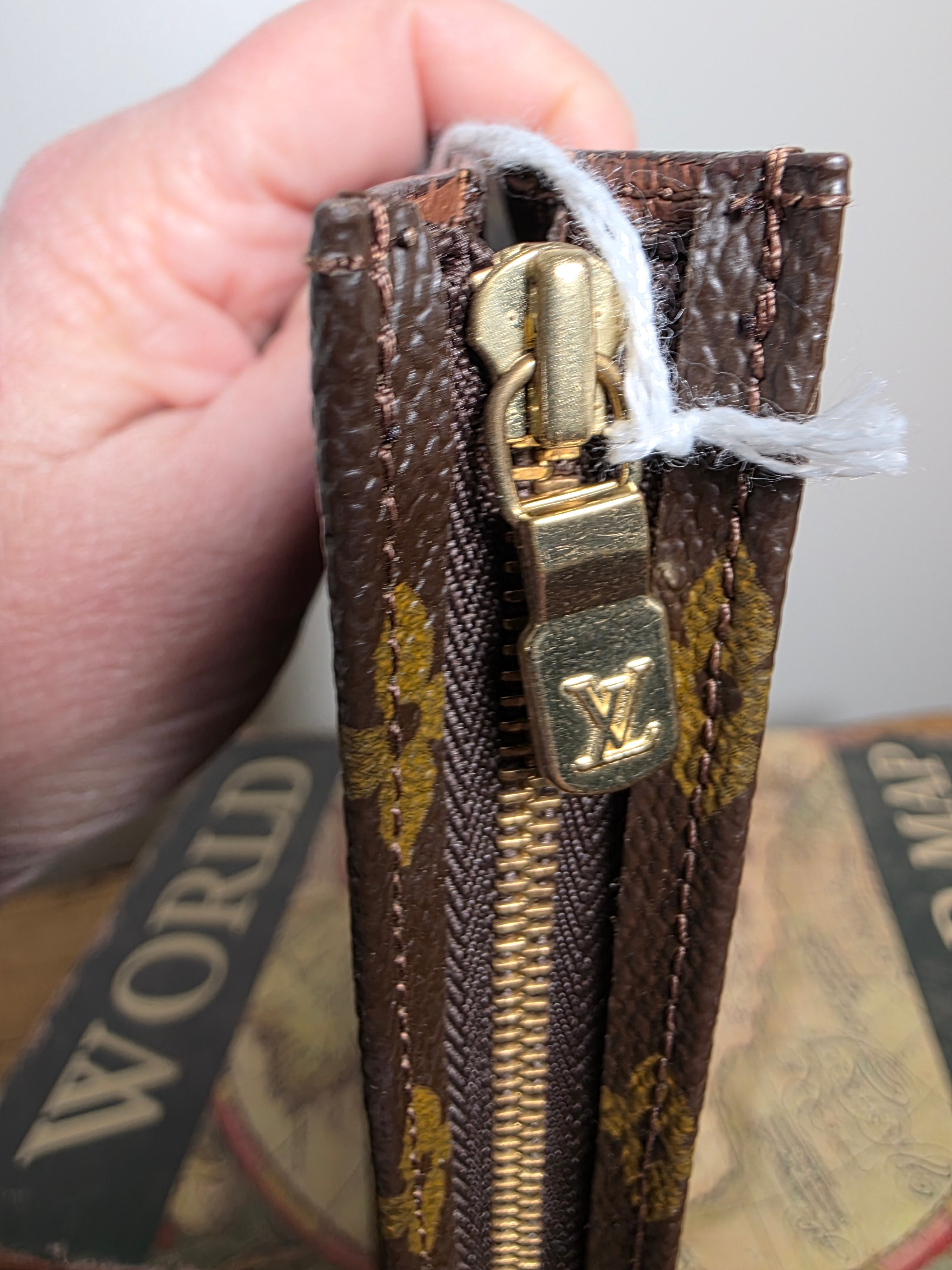 Louis Vuitton Monogram Pochette Toilette GM Size 26