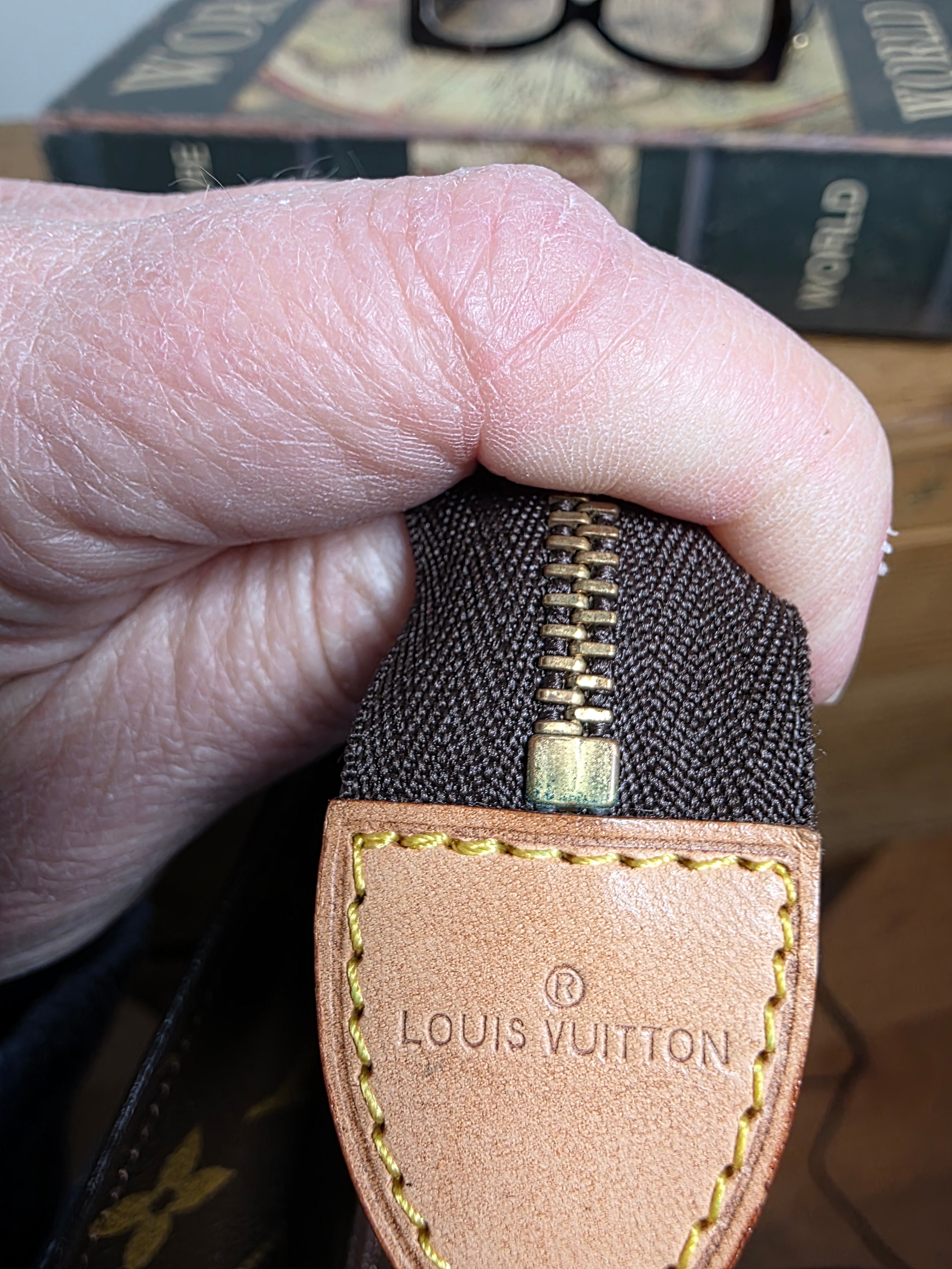 Louis Vuitton Monogram Pochette Toilette GM Size 26