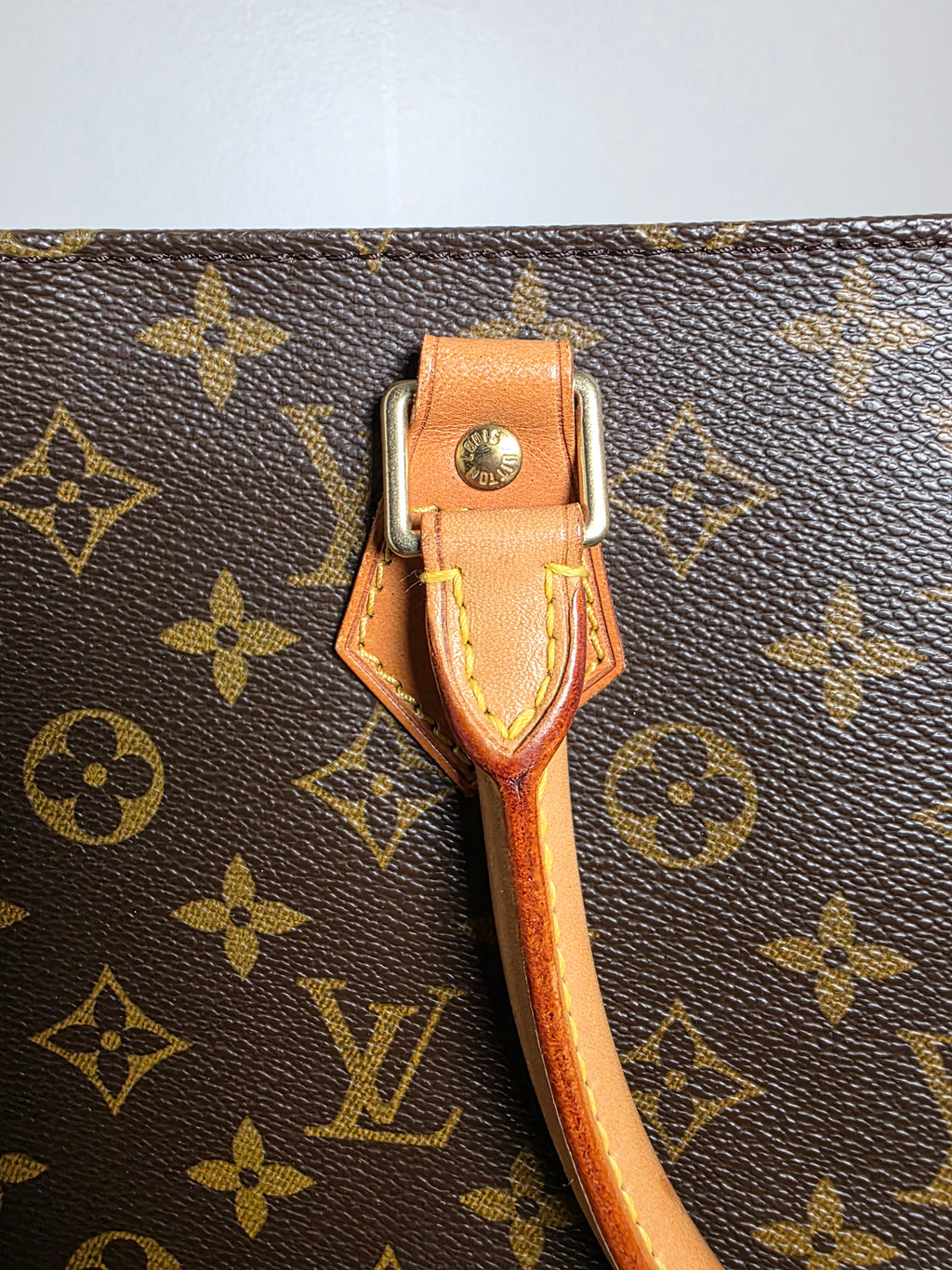 Louis Vuitton Monogram Sac Plat