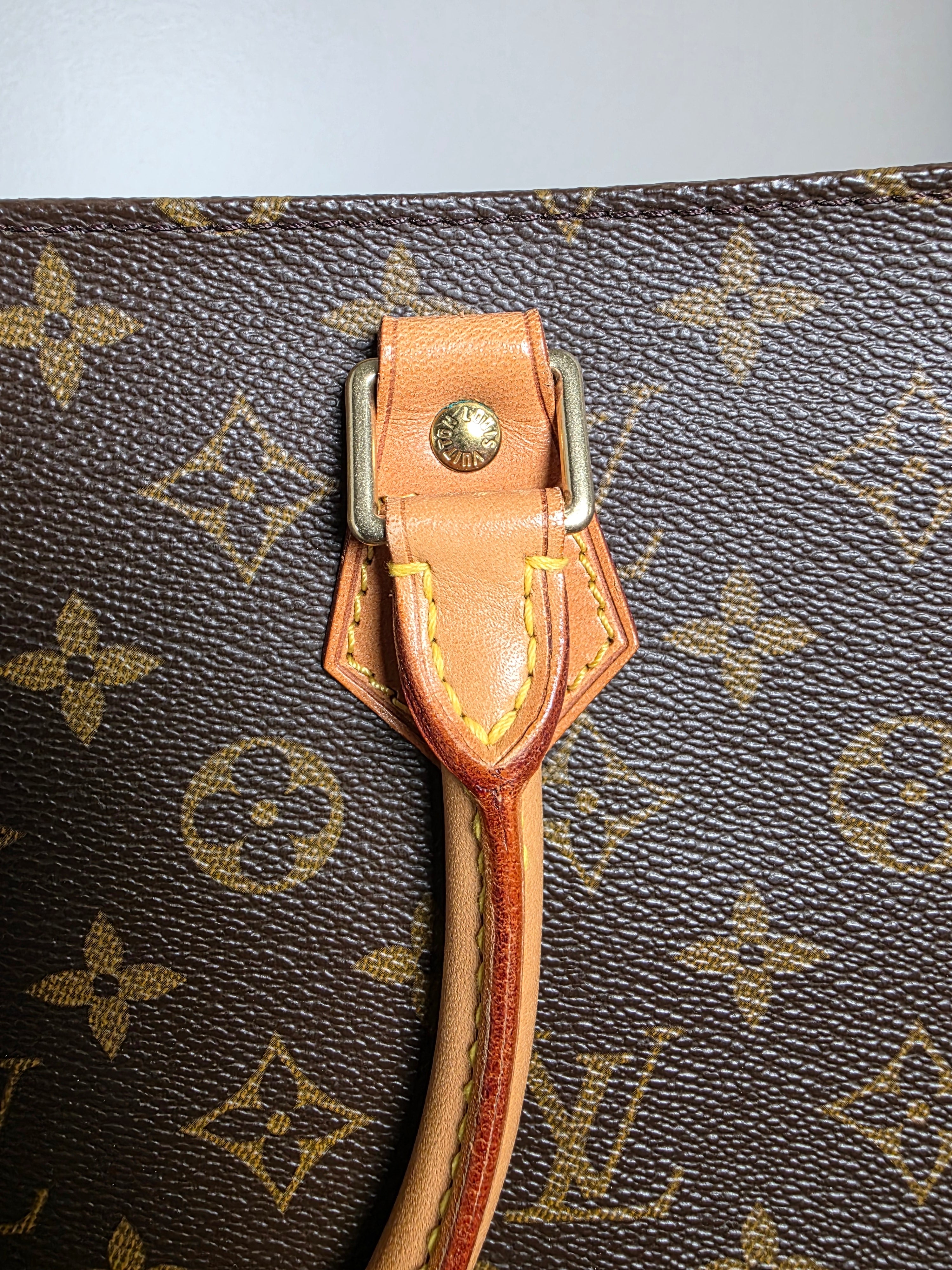 Louis Vuitton Monogram Sac Plat