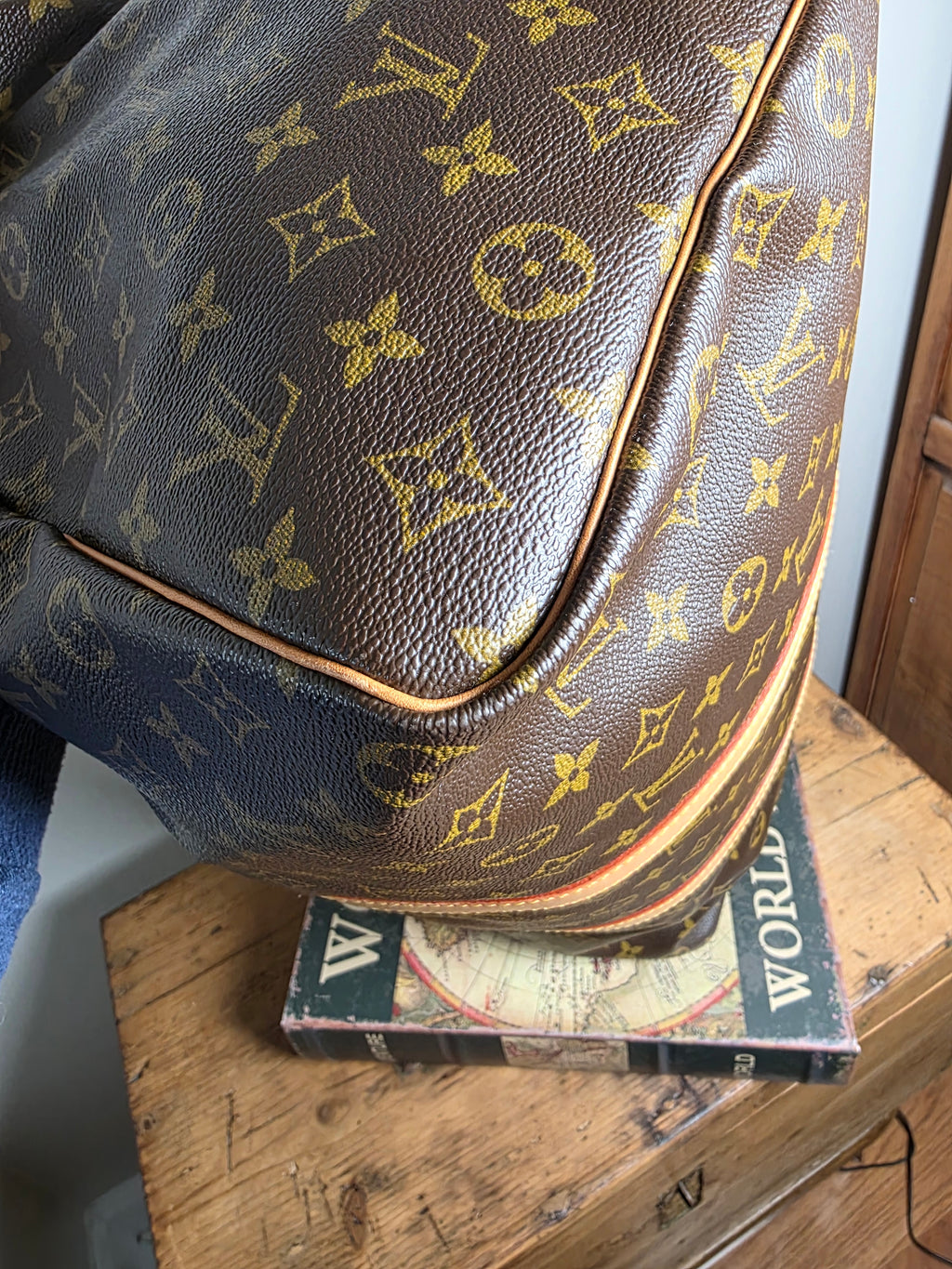Louis Vuitton Keepall 50