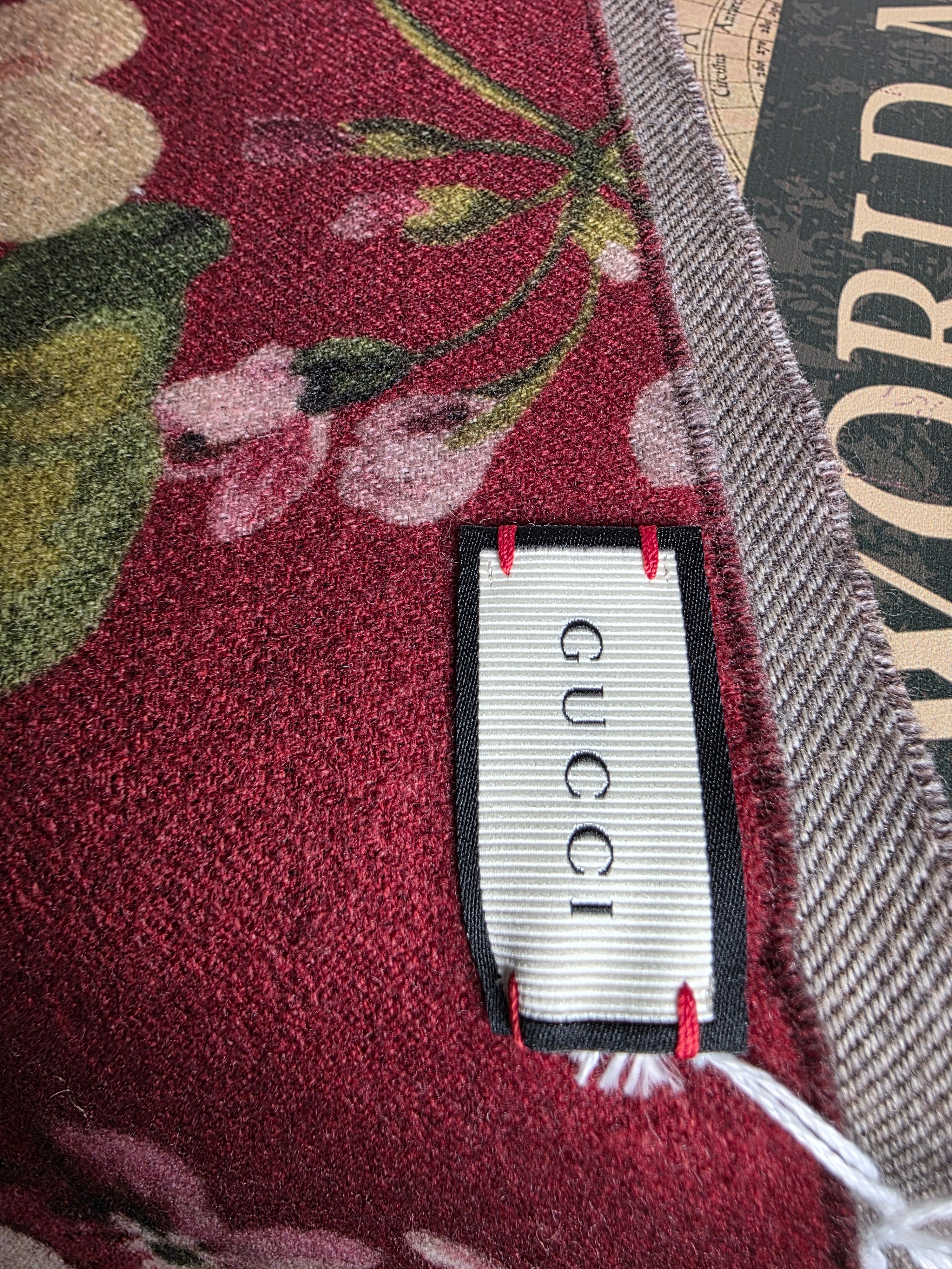 Gucci Floral Print Wool Jacquard Scarf