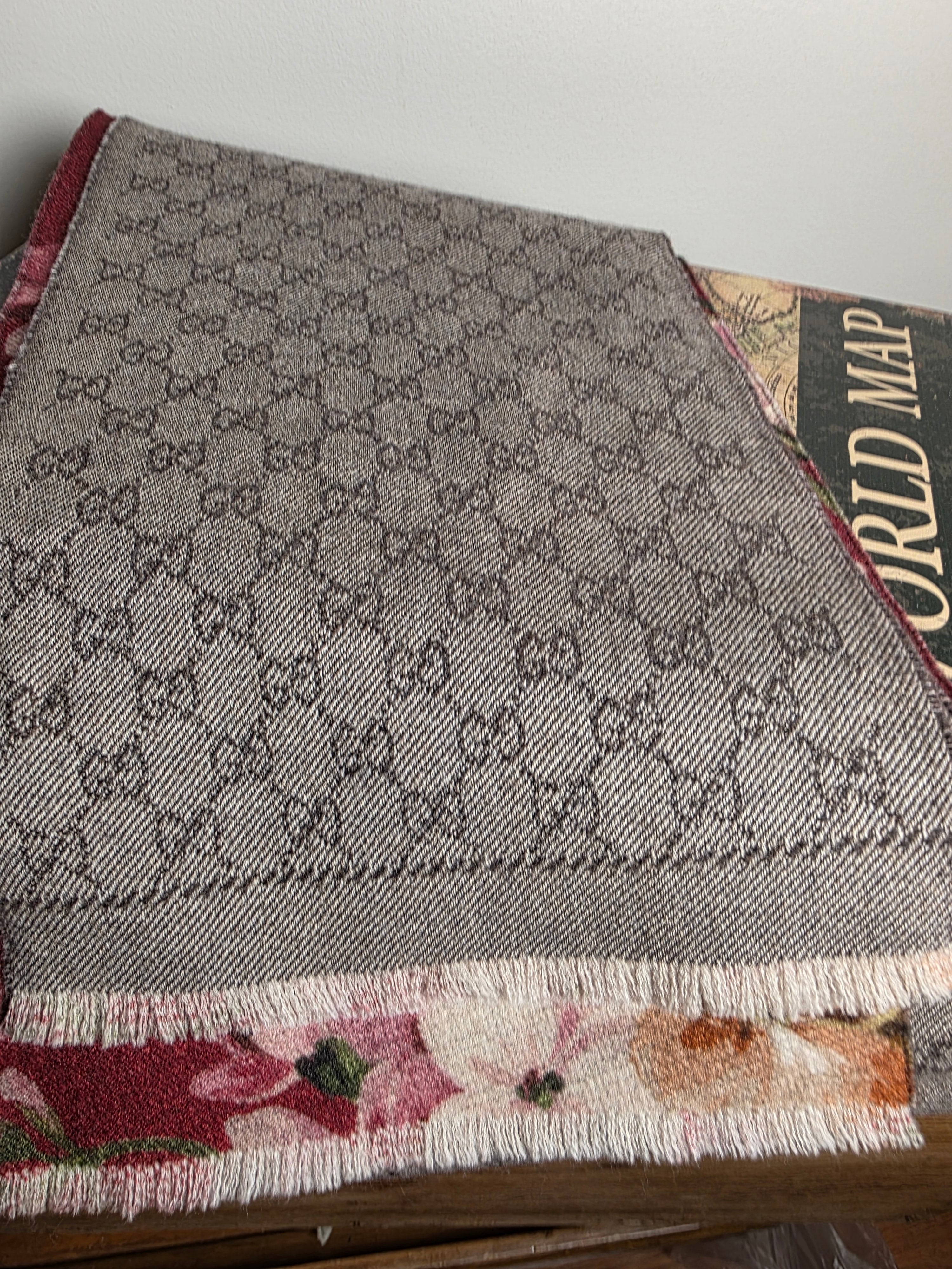 Gucci Floral Print Wool Jacquard Scarf